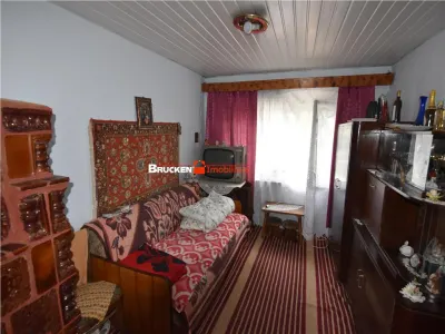 CASA IN ZONA GARII | MARGHITA - foto 4