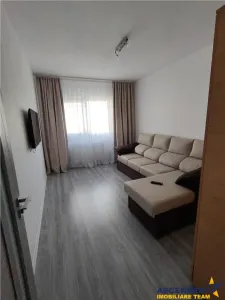 Apartament in casa, curte proprie, mobilat, intrare Sanpetru, - foto 13