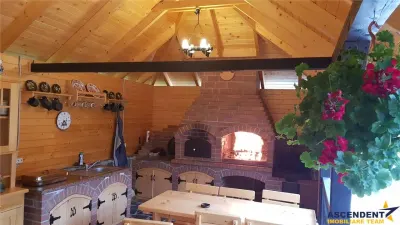 Pensiune notabila, pe domeniu de peste 4.000 mp, Moieciu, Brasov - foto 5