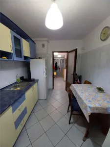 Apartament   4 camere zona Mihai Viteazul - foto 8