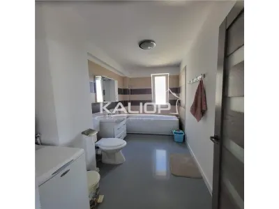 Apartament 2 camere | loc de parcare | Floresti | Terra ( Urusagului) - foto 4