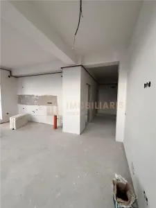 Apartament 3 camere bloc nou - foto 2