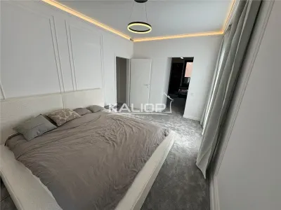 Casa individuala | 4 camere | 337 mp | Piscina | 2 Garaje | Andrei Muresanu - foto 16
