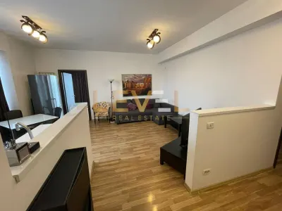 Apartament cu 3 camere de vanzare - foto 8