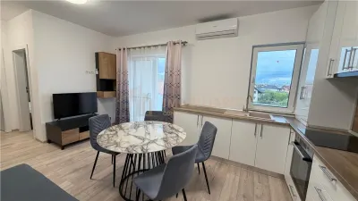 Apartament 2 camere de inchiriat, bloc nou, zona Marul de Aur - Baia Mare
