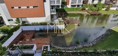 VILA DE LUX 8 camere, acces la lac privat | BANEASA - foto 13