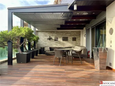 Penthouse spectaculos cu vedere catre parc - foto 2