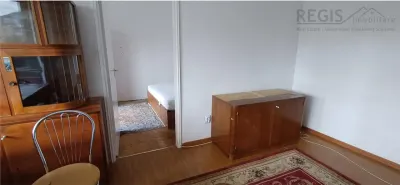 Rezervat!Apartament 2 camere luminos zona  Spitalului Judetean - foto 4