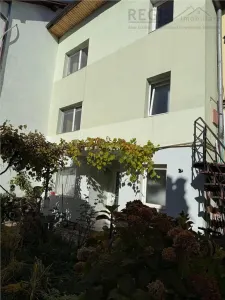Casa tip duplex in zona centrala, 4 camere, mobilata complet, pret foarte bun - foto 6