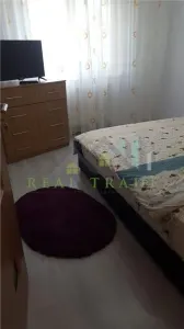 Apartament 3 camere decomandat intrare Racadau - foto 5