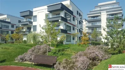 APARTAMENT 4 CAMERE, MOBILAT, CU VEDERE CATRE LACUL TEI - foto 15