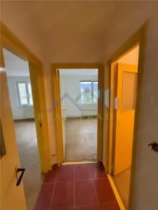 Apartament 2 camere etaj intermediar Astra - foto 4
