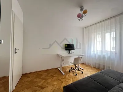 Apartament 3 camere zona Centrul Civic - foto 10