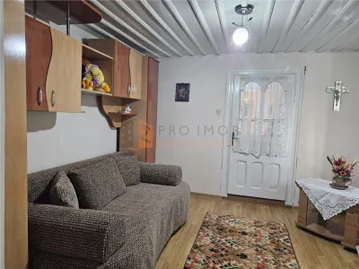 Casa tip parter + beci si teren in Candesti, Vernesti - foto 11
