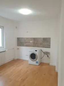 Vanzare garsoniera 42 mp| renovata total | decomandata | Vitan Mall - Agatha Barsescu | - foto 5