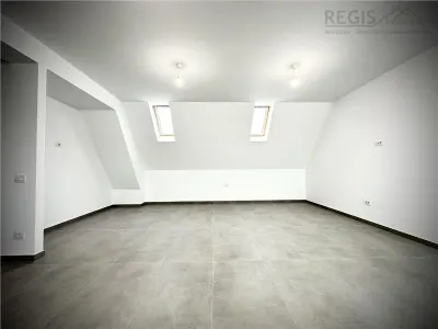 2 camere 96 mp, 2 bai, vedere spectaculoasa – Rasnov - foto 5