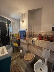 Apartament 2 camere confort  1 semidecomandat  zona Crang - foto 10