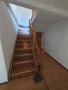 EXCLUSIVITATE! Casa cu teren si garaj in cartierul Mihai Viteazu - foto 9