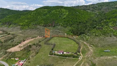 Teren intravilan zona Gura Bascei, com. Cislau - foto 2