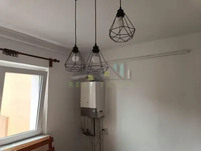 Apartament 3 camere structura mare intrare Racadau - foto 3