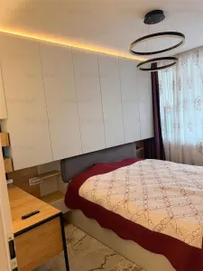 Vanzare apartament 2 camere | Victoriei , langa Guvern | etaj 4/6 | bloc anvelopt cu lift | renovat | mobilat si utilat lux | - foto 12