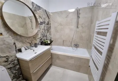 4 camere + 42 mp terasa de tip penthouse | Drumul Poienii - foto 10