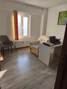 Apartament de vanzare cu 3 camere, 2 grupuri sanitare, zona Calea Calarasilor - foto 5