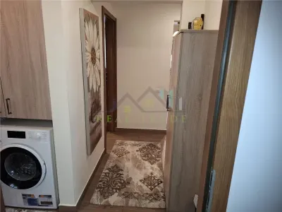 Apartament 3 camere etaj intermediar Tractorul - foto 13