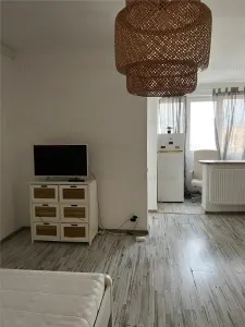 Vanzare garsoniera | metrou Dristor 2 | renovata | mobilata si utilata | - foto 4
