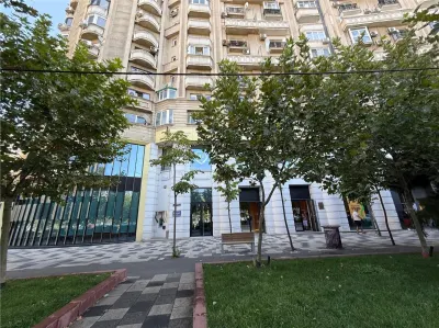 Vanzare apartament 3 camere | Rond Piata Alba Iulia | etaj 5/9 | amenajat designer | vedere panoramica Casa Poporului , Bdul Unirii | - foto 13
