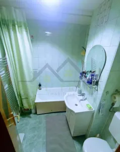 Apartament 3 camere decomandat Tractorul - foto 9