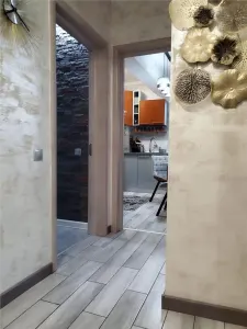 Vanzare apartament 3 camere | Titan | Parcul Teilor | bl 2019 | etaj 1/4 | lift | 77mp utili | 2 bai | mobilat si utilat lux | loc parcare | - foto 14