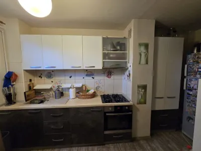 Apartament 3 camere etaj intermediar Astra - foto 3