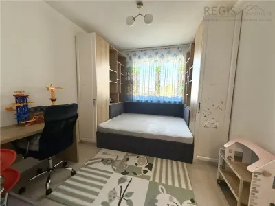 Apartament tip Penthouse, 3 camere, terasa 50mp – Coresi - foto 10