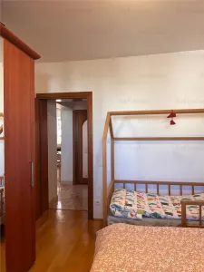 Vanzare apartament 3 camere | Unirii | Nerva Traian | bl monolit stradal | centrala termica | etaj 8 | - foto 3