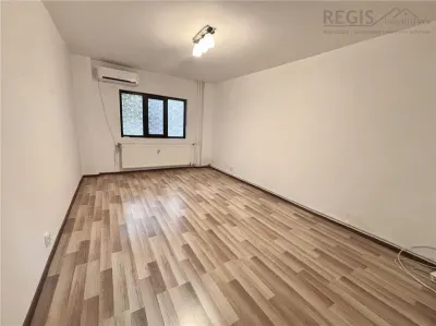 Garsoniera/spatiu comercial de vanzare parter | Sec 2 Pantelimon - foto 2