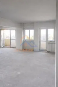 Penthouse Unirii – Rond Alba Iulia  Vedere panoramică 67 mp  3 balcoane - foto 4