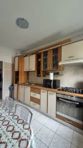 Apartament 2 camere decomandat bloc vila Racadau - foto 11