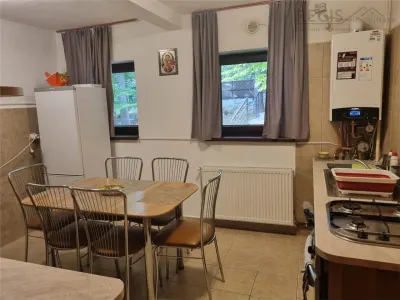 Apartament deosebit de 3 camere Poiana Brasov - foto 11