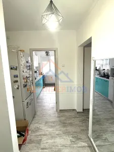 Apartament de vanzare cu 2 camere, zona Vitan - foto 6