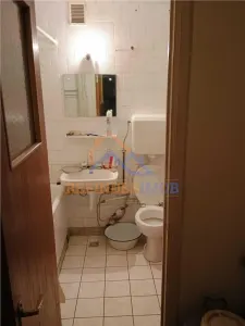 Oferta apartament 3 camerr zona Drumul Taberei, bloc 1977, etaj 1 din 4, Reabilitat - foto 5