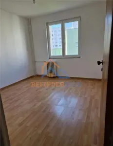 Apartament de vanzare cu 3 camere, zona Mihai Bravu - Mall Vitan - Bucuresti