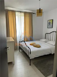 2 camere Universitate, pretabil investitie - Bucuresti