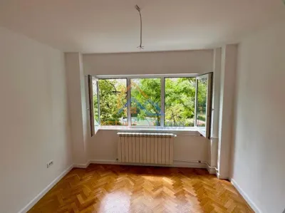 Vanzare apartament 3 camere  zona Lujerului - Bulevardul Iuliu Maniu - foto 5