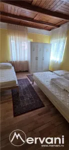 Vila de vanzare  cu 13 camere in Busteni (pensiune sau camin pentru seniori) - foto 25