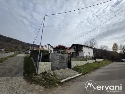 Vila de vacanta cu 4 camere de vanzare in Valea Doftanei - foto 3
