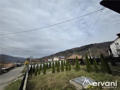Vila de vacanta cu 4 camere de vanzare in Valea Doftanei - foto 6