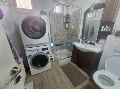 Casa cu 3 camere Str Negoiu Fagaras - foto 9