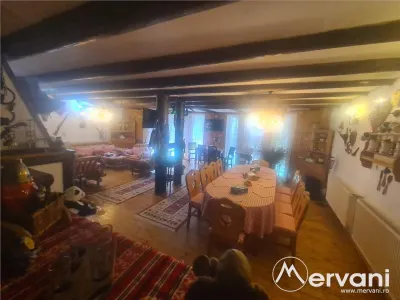 Vila de vacanta de vanzare in Busteni - Zona Zamora - foto 15