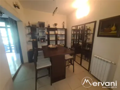 Vila de vanzare in Campina - Zona Lunca Mare - foto 11